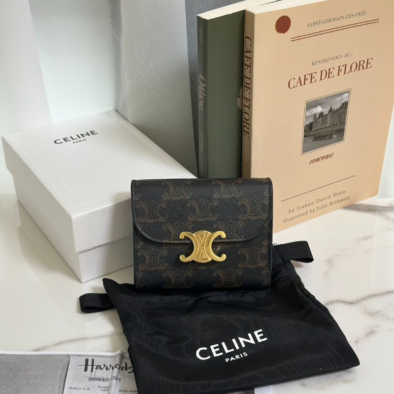 CELINE Triomphe凱旋釦老花三折短夾-7