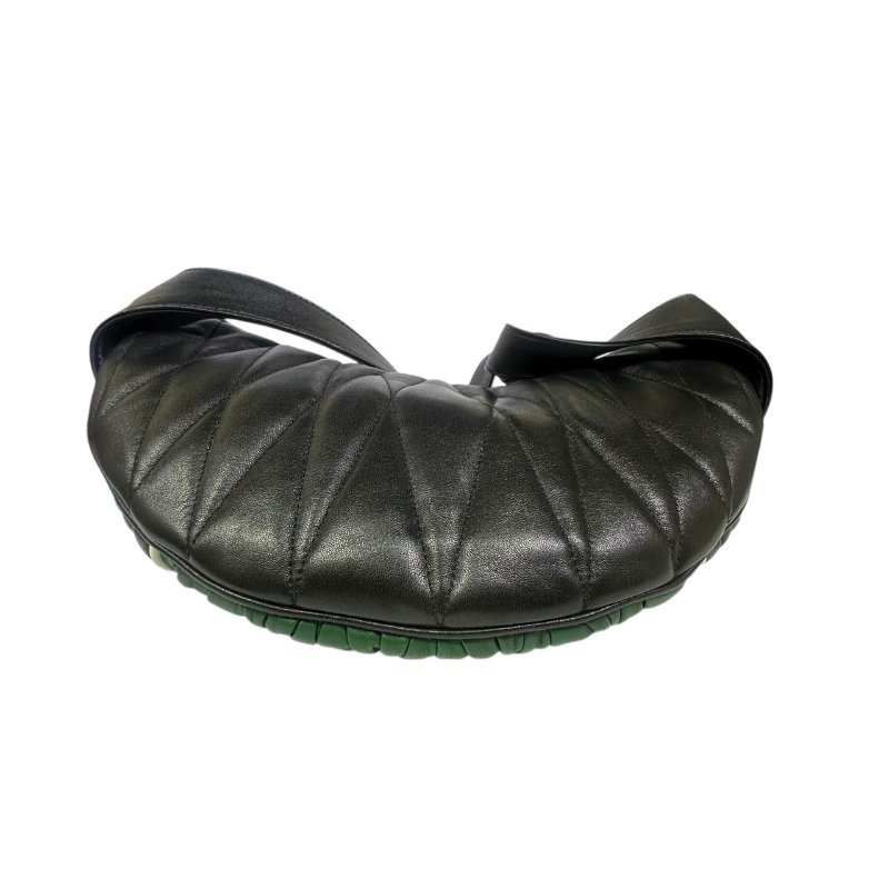 【美收精品】MIUMIU黑綠色皮革腰包 4-610-1