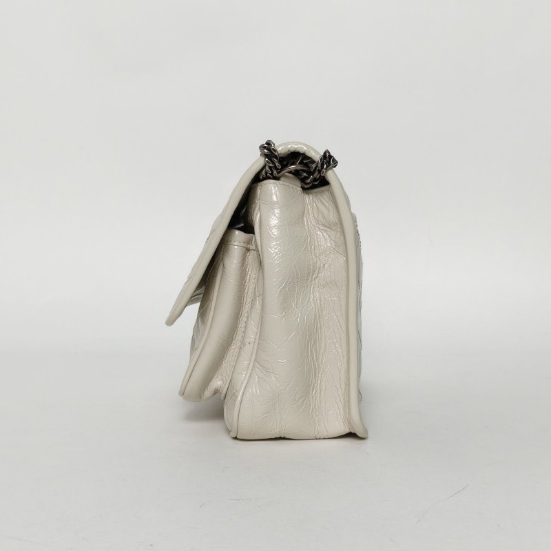 SAINT LAURENT NikiMini21D扣米白色牛皮銀扣肩背包-1