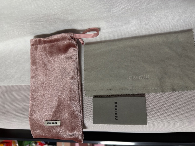 MIUMIU 書呆子太陽眼鏡 人氣款 SMU 04Z-F 1AB-5S0-6