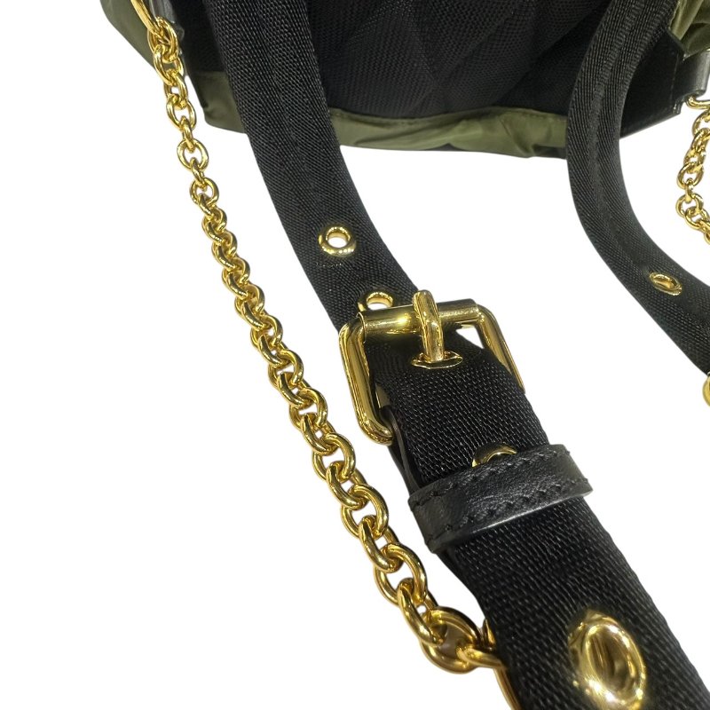【美收精品】BURBERRY綠色尼龍後背包 4-665-5