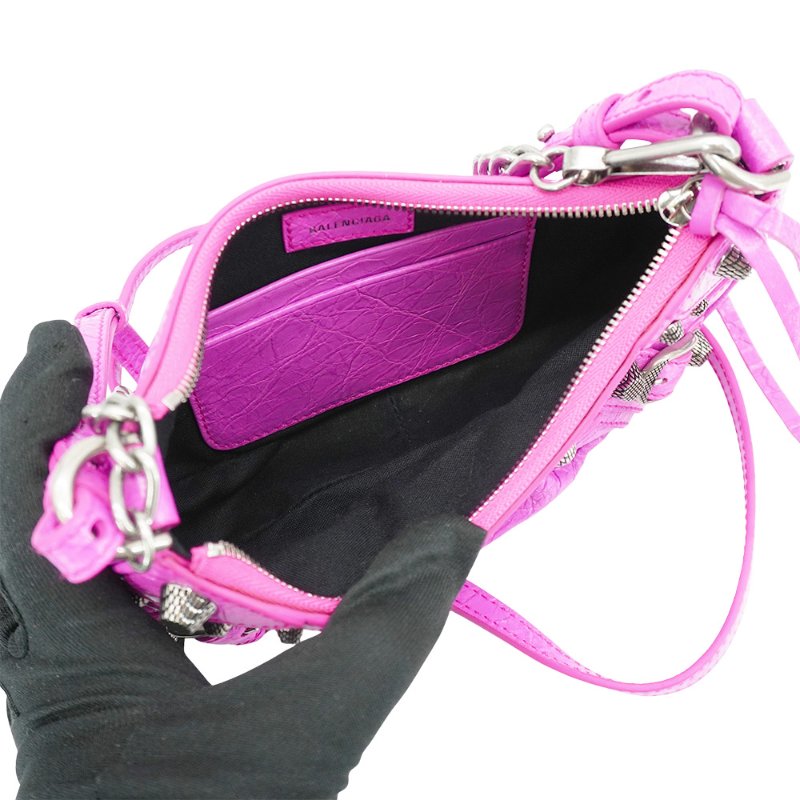 Balenciaga Le Cagole Mini 鞣製羊皮彎月二用包(695814-桃紅)-4