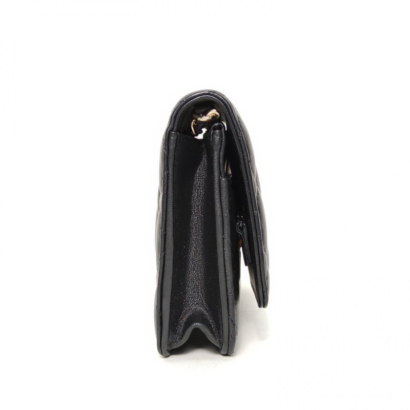 CHANEL CFWOC19黑色羊皮晶片開淺金扣足球調節扣肩帶肩背包-1