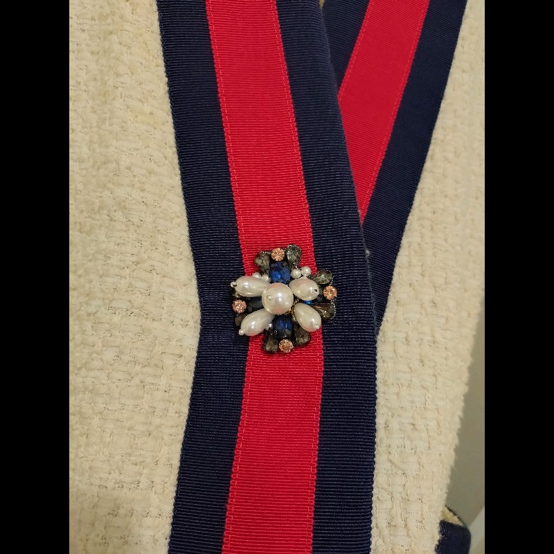 Gucci 藍紅藍邊彩珠釦米白毛呢外套-3