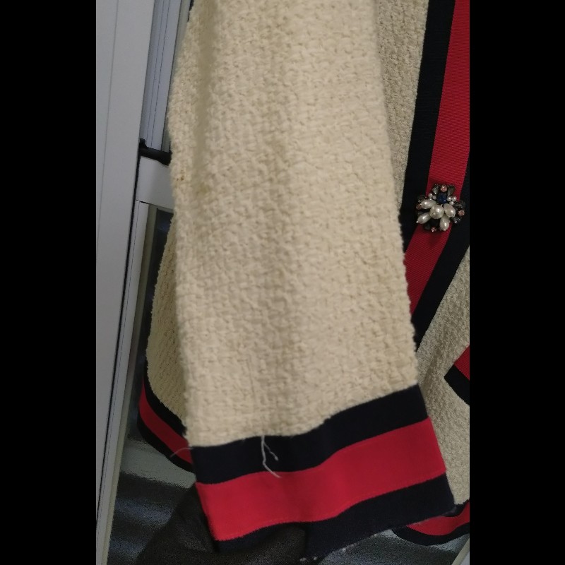 Gucci 藍紅藍邊彩珠釦米白毛呢外套-5