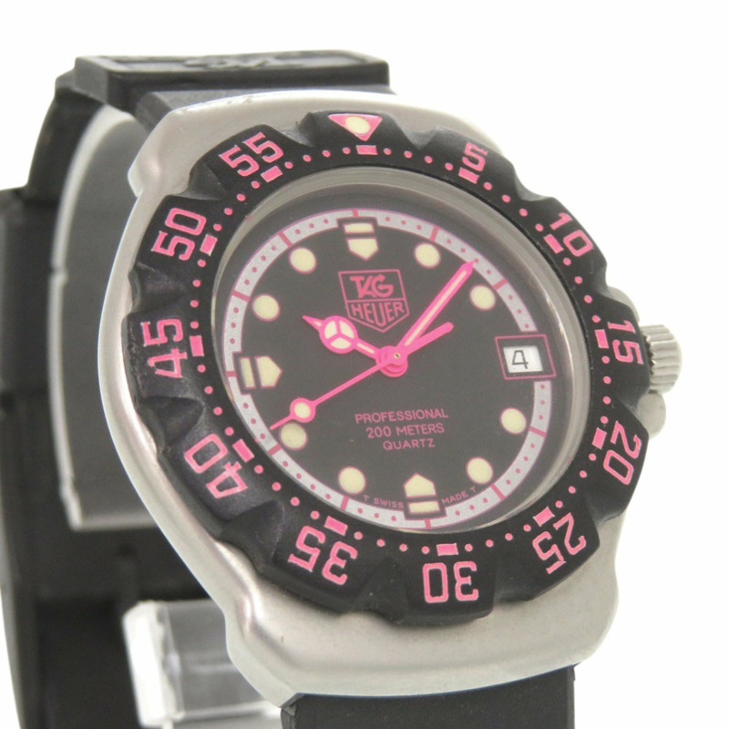 泰格豪雅一級方程式WA1217不鏽鋼橡膠錶帶腕錶，黑色和粉紅色錶盤，石英機芯，1922年-4