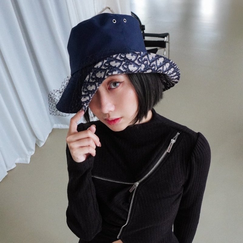 Dior 展示品 帆布老花內裏拚蕾絲漁夫帽#57(藍)-0
