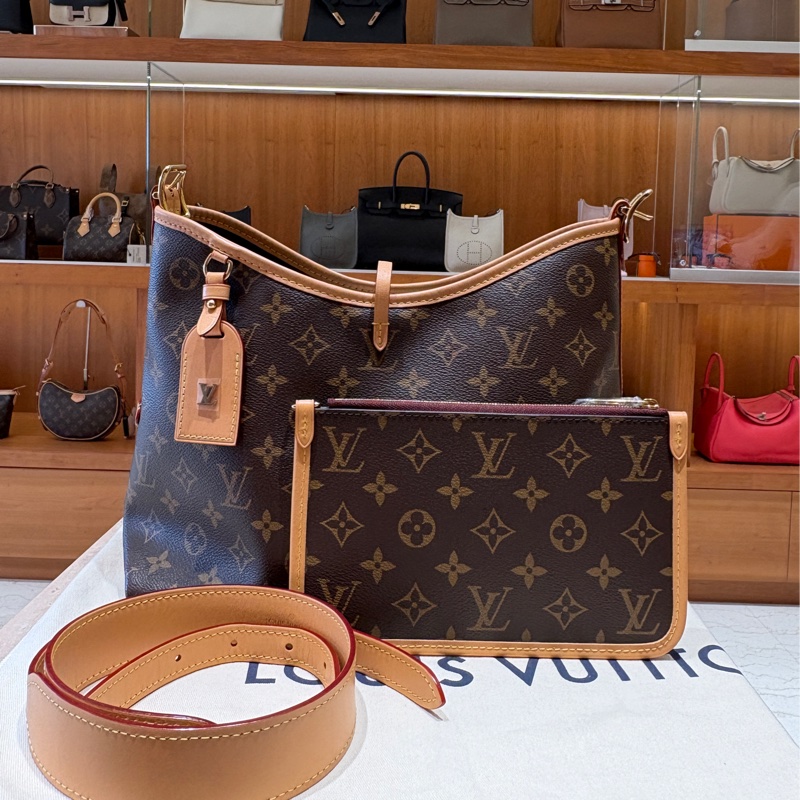 【1+1超值子母包】Louis Vuitton CarryAll PM 老花金扣肩背包｜附內袋實用設計｜一包兩用・派對旅遊都加分！-1
