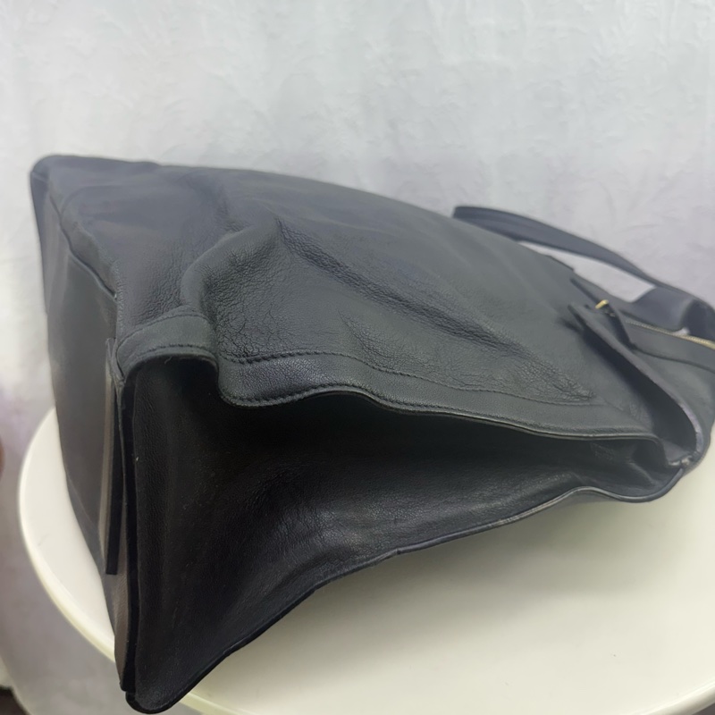 Alexander McQueen Handbag-9