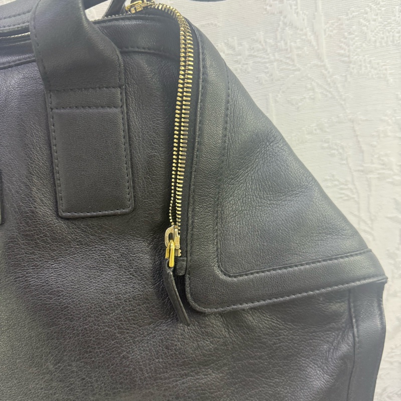 Alexander McQueen Handbag-12