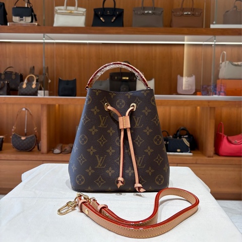 Louis Vuitton Néonoé BB Mini LV 迷你水桶包