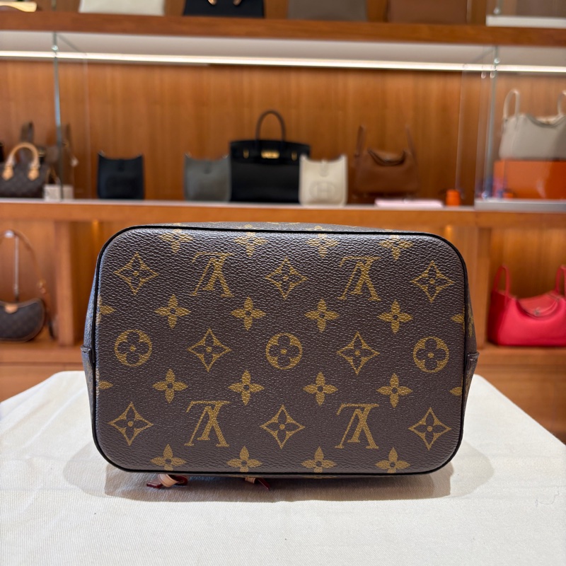 【氣質穿搭首選】LV Néonoé BB Mini 迷你老花水桶包｜經典Monogram＋粉嫩皮飾｜實用輕巧人氣王-2