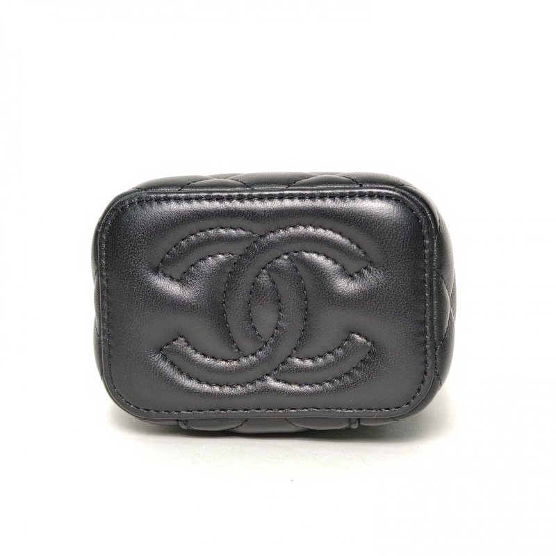 CHANEL 23S方盒子化妝包帶鏡子10黑色羊皮鐳射標金扣山茶花調節扣肩帶肩背包-4