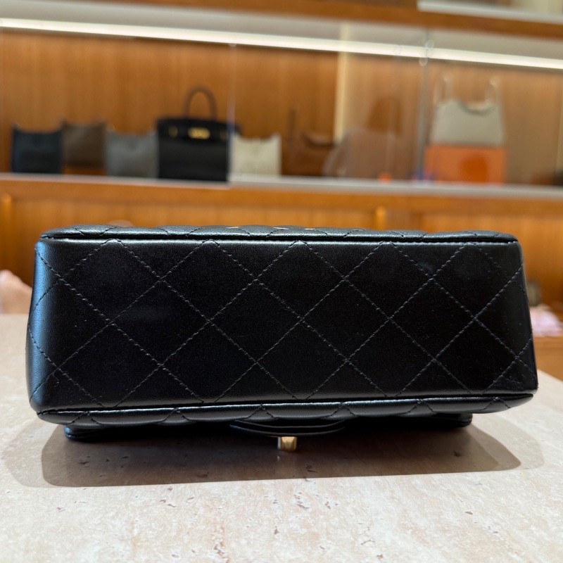 【氣質百搭首選】CHANEL CF Mini Flap 口蓋包｜金鍊黑羊皮｜品牌最受矚目保值款-2