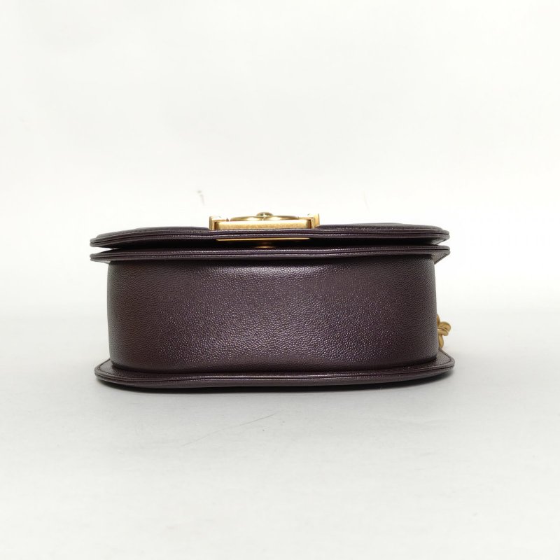 CHANEL Leboy馬鞍包18深巧克力色荔枝牛皮晶片開金扣菱格紋肩背包-4