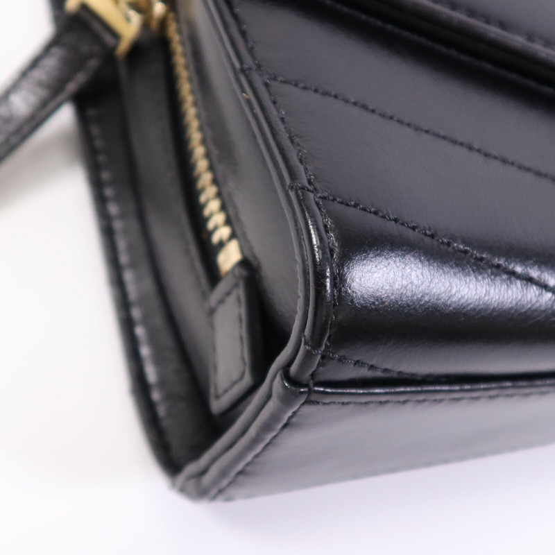 CHANEL 牛皮皮革Chevron Medal Flap Bag金扣鏈帶肩背袋-5