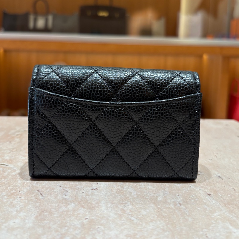 【高辨識金扣設計】CHANEL Classic Flap Card Holder｜經典雙C金扣翻蓋卡夾／零錢包｜黑色金扣｜晶片款-1