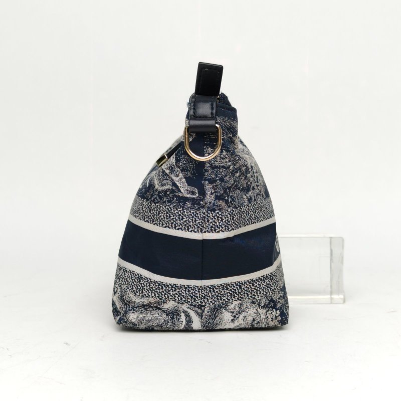 DIOR DiortravelNomad飯盒包中號22藍色帆布金扣2023肩背包-1