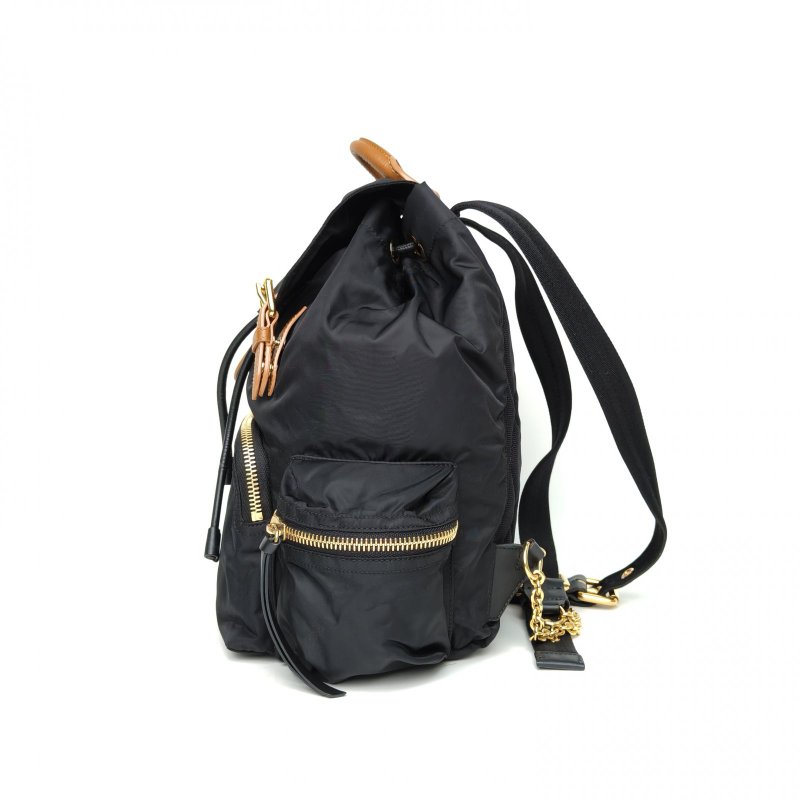 Burberry TheRucksack軍旅雙肩包中號黑色尼龍肩背包-1