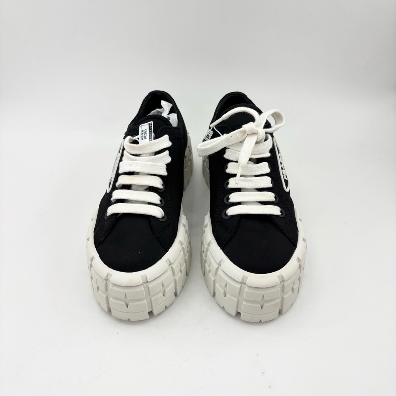 99新/Prada普拉達/36.5碼/黑色三角標厚底餅乾鞋/p0293-1