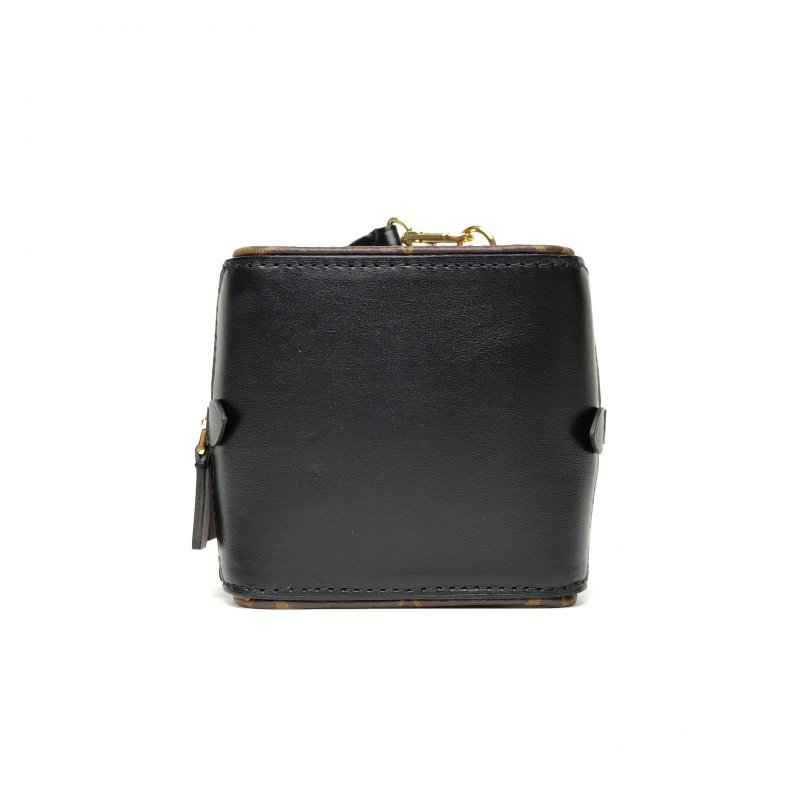 LOUIS VUITTON Square骰子包拼色PVC晶片肩背包-4