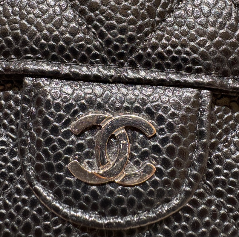 【經典細節・優雅延伸】CHANEL Classic Flap Long Wallet 香奈兒 經典口蓋長夾／魚子醬牛皮／黑色銀扣-2