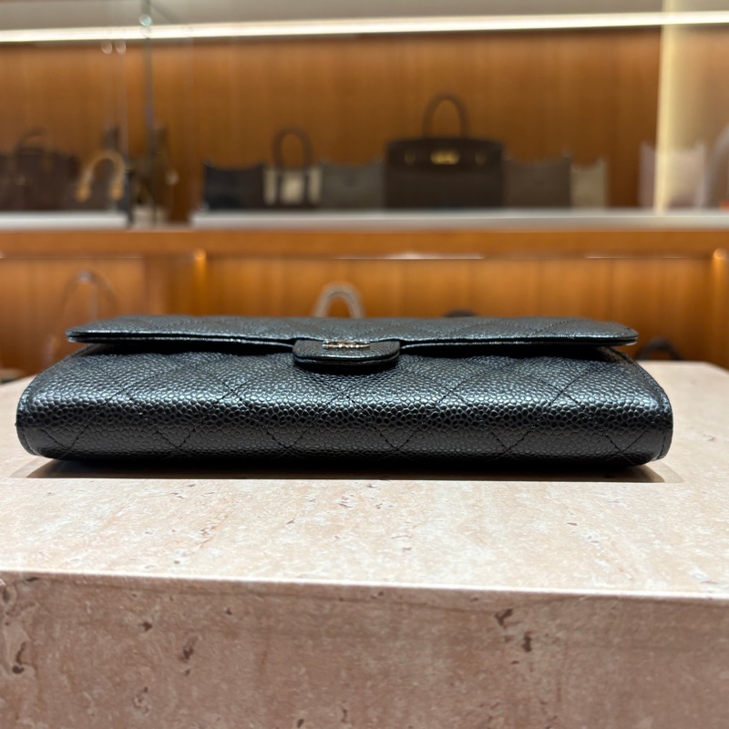 【經典細節・優雅延伸】CHANEL Classic Flap Long Wallet 香奈兒 經典口蓋長夾／魚子醬牛皮／黑色銀扣-5
