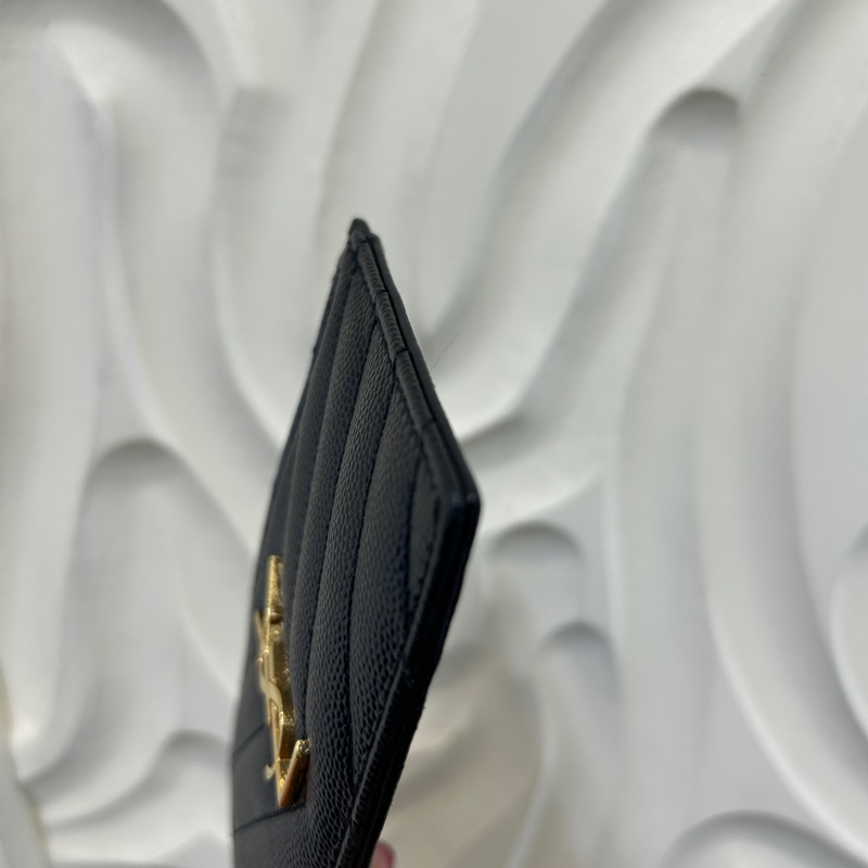 YSL 黑魚子醬金釦一字拉後5卡零錢卡包-1