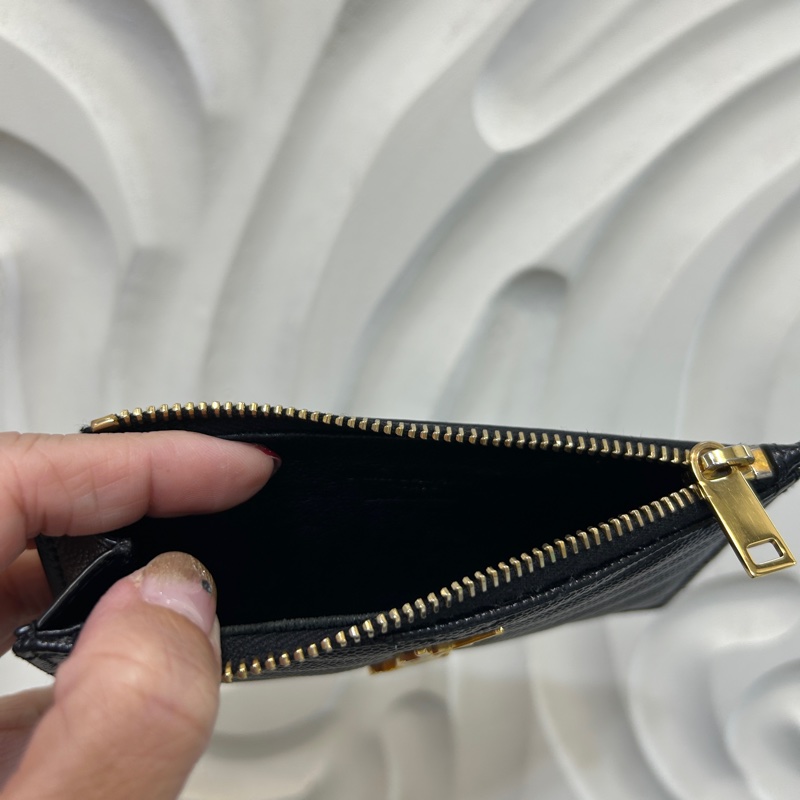 YSL 黑魚子醬金釦一字拉後5卡零錢卡包-4