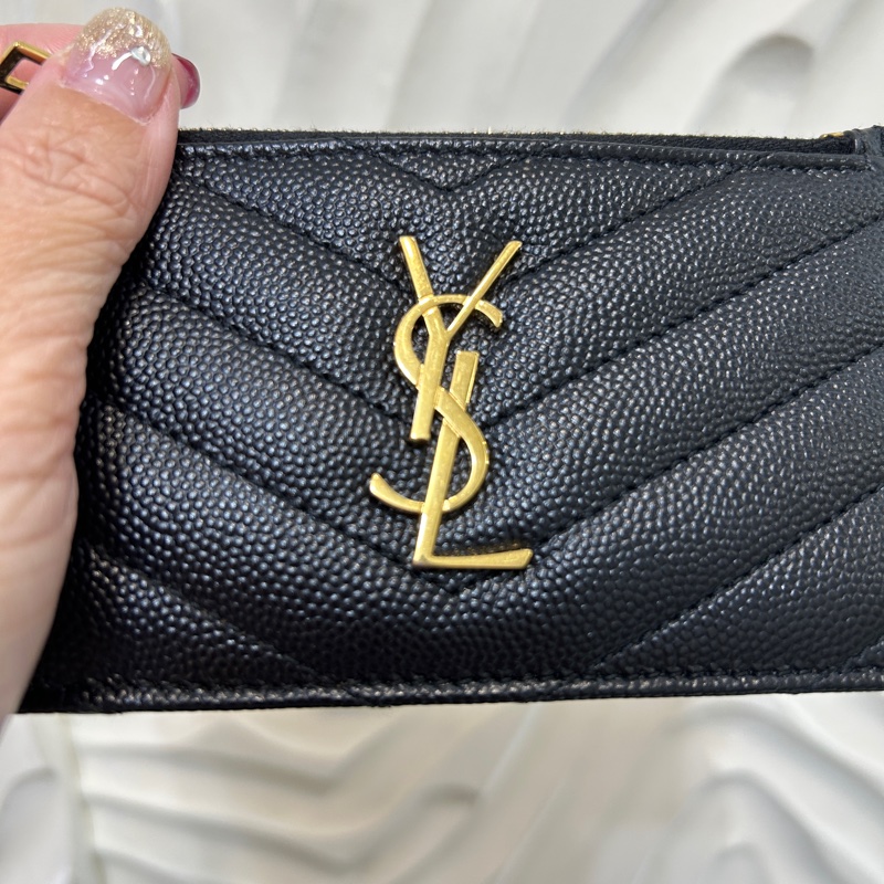 YSL 黑魚子醬金釦一字拉後5卡零錢卡包-6