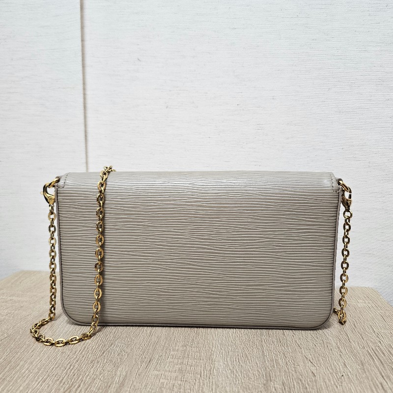 [奶茶色水波紋好物甜價☺️] LV奶茶色Epi皮革三合一斜背鏈包-1