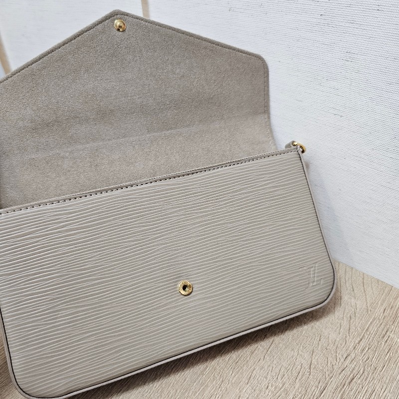 [奶茶色水波紋好物甜價☺️] LV奶茶色Epi皮革三合一斜背鏈包-11