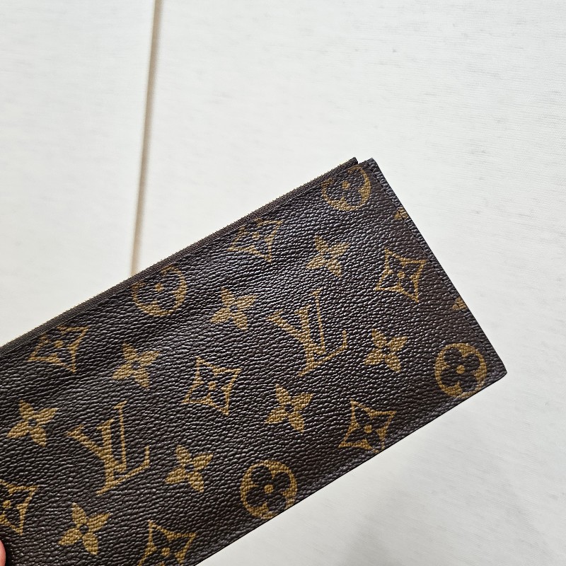 [奶茶色水波紋好物甜價☺️] LV奶茶色Epi皮革三合一斜背鏈包-21