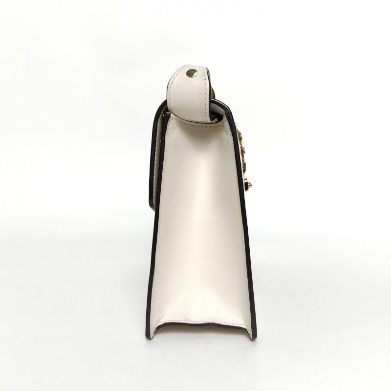 GUCCI Sylvie塞爾維亞絲帶包小號25.5白色牛皮金扣肩背包-3
