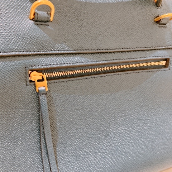 TK1891 CELINE 思琳小號鯰魚包包 GRAINED LEATHER NAVY MICRO BELT BAG-11