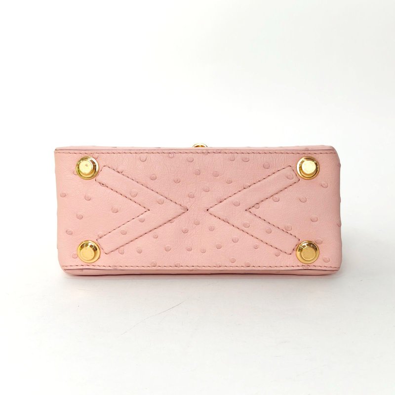 LOUIS VUITTON ROSEDESVENTSmini19粉色鴕鳥皮金扣晶片肩背包-4