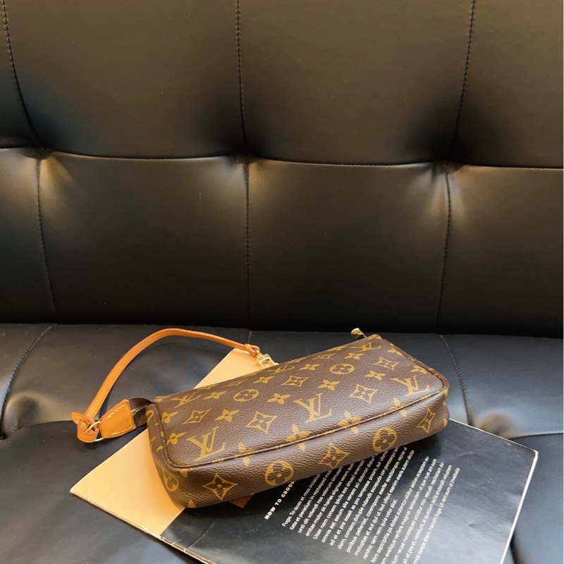 LV 老花大麻將-3