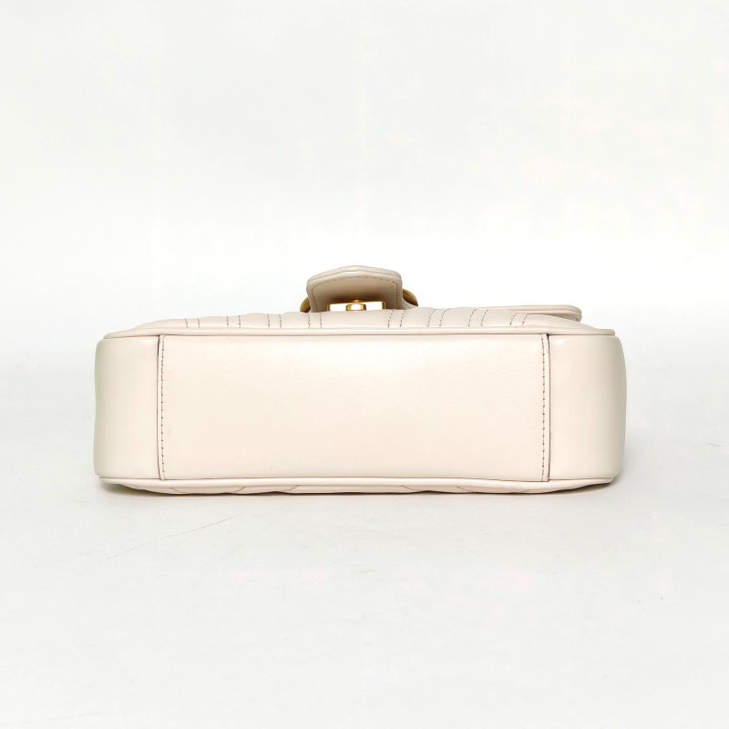 GUCCI GGMarmont肩背包Mini22白色牛皮金扣肩背包-4