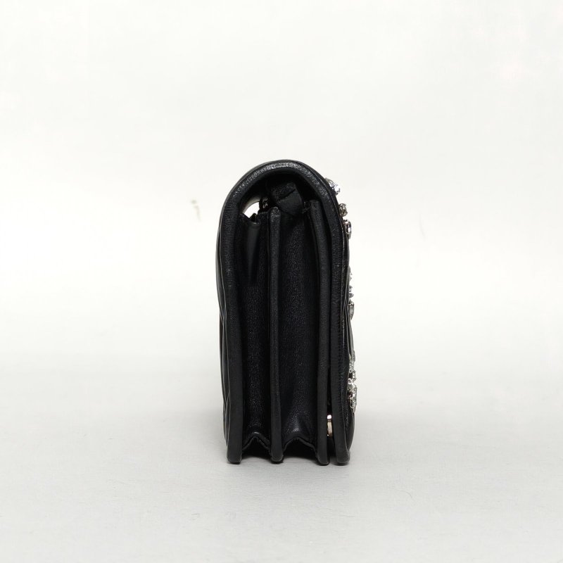 MIU MIU 黑色羊皮水鑽褶皺鏈條包肩背包-1