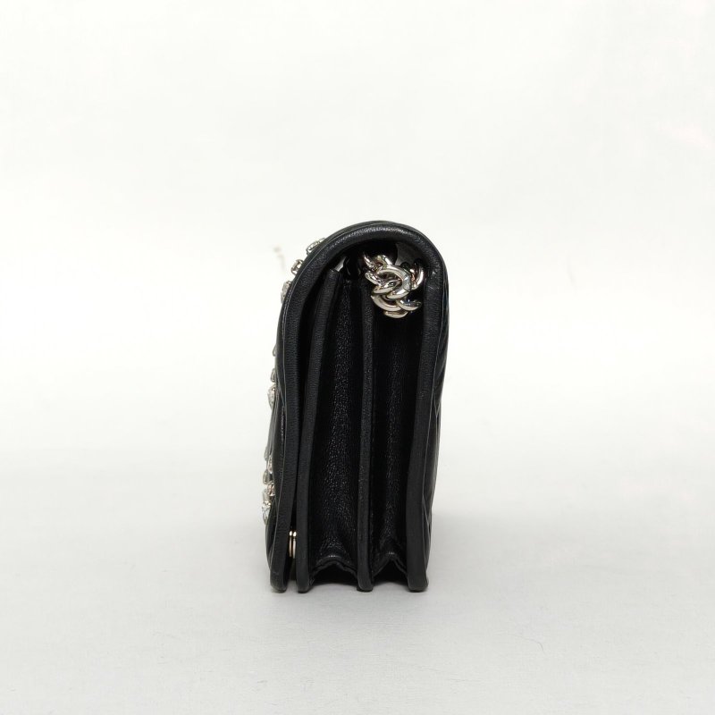 MIU MIU 黑色羊皮水鑽褶皺鏈條包肩背包-3