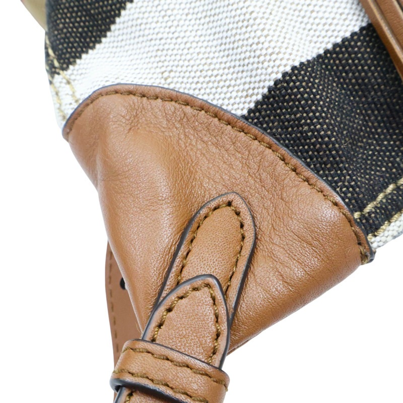 棕色 格紋帆布 Chiltern Heart 後背包【BURBERRY 巴寶莉】 4022470-9