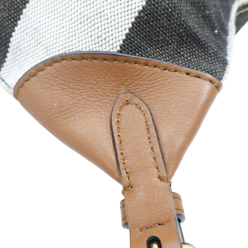 棕色 格紋帆布 Chiltern Heart 後背包【BURBERRY 巴寶莉】 4022470-11