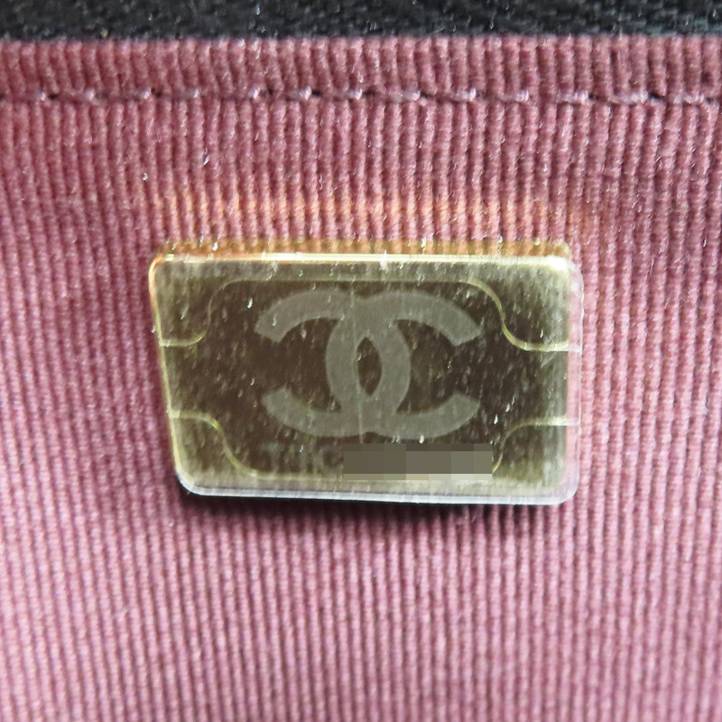 黑色 菱格紋 荔枝文 牛皮 WOC 鏈帶肩背包 金釦【CHANEL 香奈兒】 AP0250-7