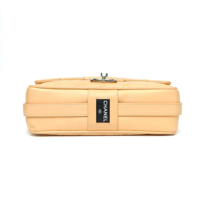 CHANEL 奶茶色羊皮11開銀扣CF愛丁堡系列口蓋包肩背包-4