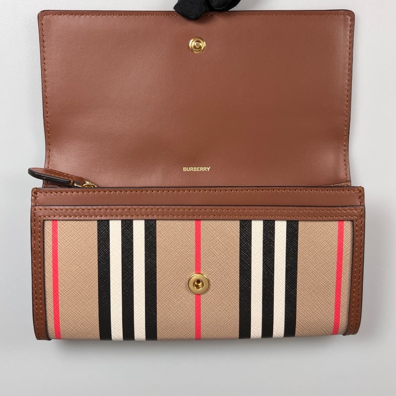 BURBERRY 格紋咖啡色掀蓋長夾-5