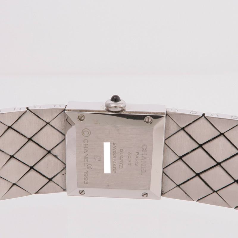 CHANEL Matelasse SS-6