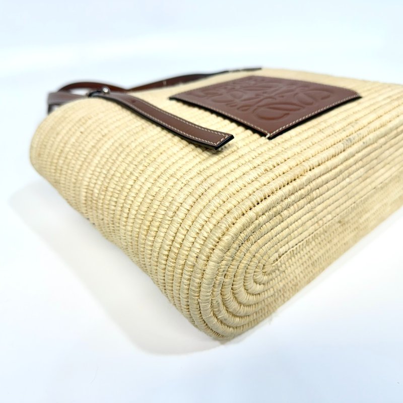 LOEWE拉菲草編織拼棕牛皮Square basket方形肩背包A223099-9