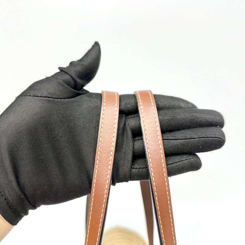 LOEWE拉菲草編織拼棕牛皮Square basket方形肩背包A223099-15