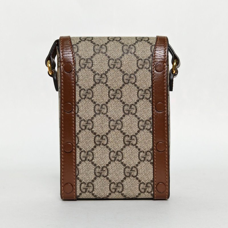 GUCCI Horsebit馬銜扣三角插扣手機包烏木色PVC金扣肩背包-2