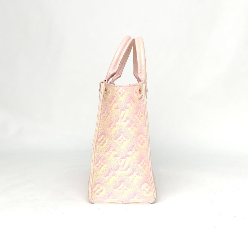 LOUIS VUITTON Onthego小號25幻彩色牛皮金扣晶片老花壓紋肩背包-1